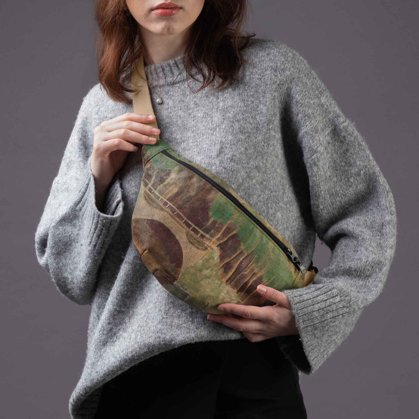 Juosmens rankinė No. 2 M. K. Čiurlionis „Pavasario motyvas