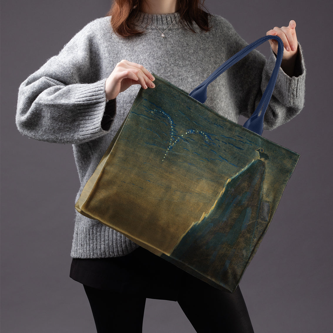 Rankinė M. K. Čiurlionis „Saulė eina Avino ženklu