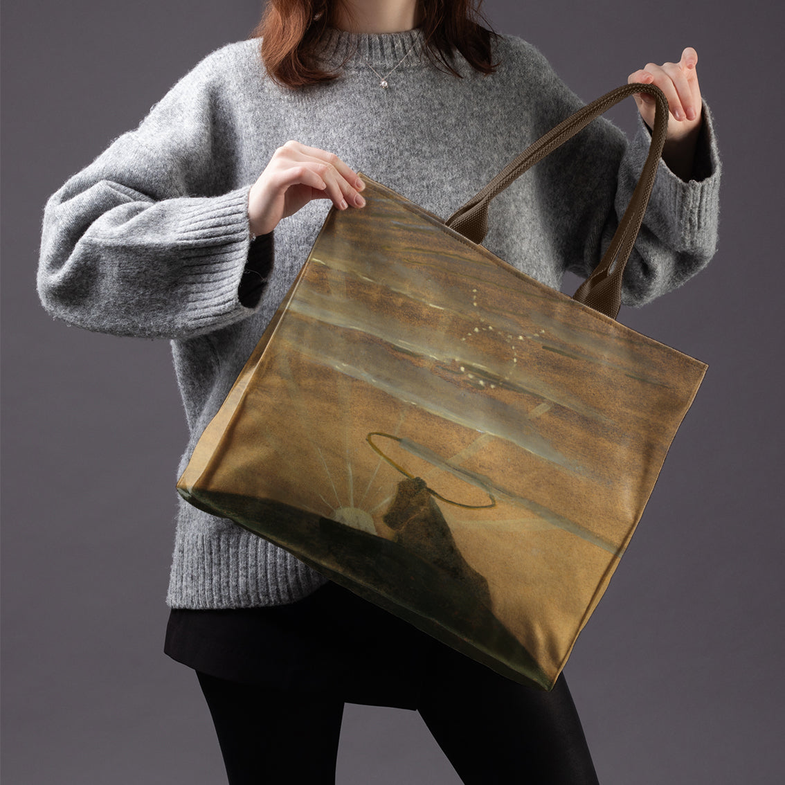 Rankinė M. K. Čiurlionis „Saulė eina Jaučio ženklu