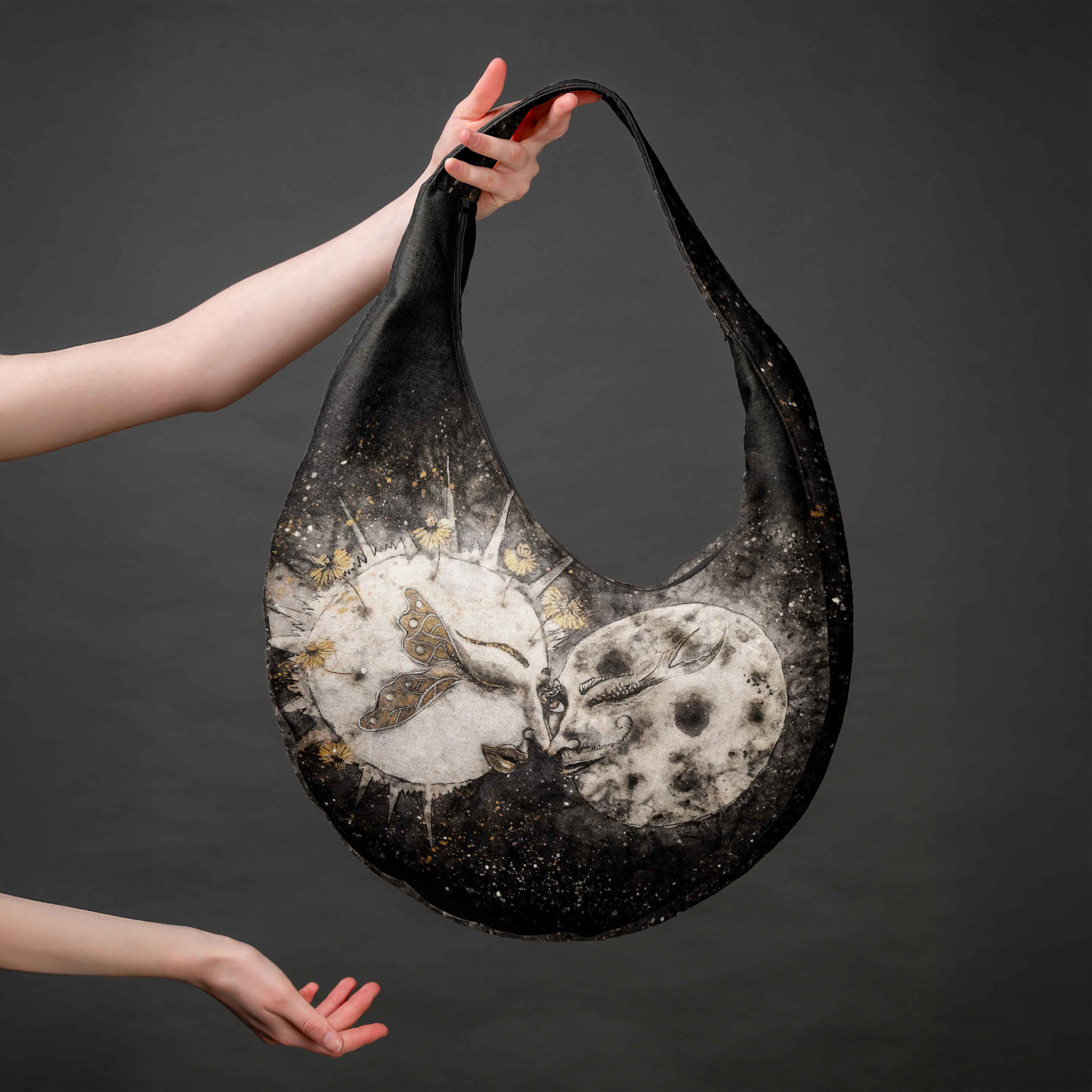 Menulio rankinė Theresa Van Cherry „Menulis