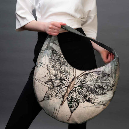 Menulio rankinė Theresa Van Cherry „Nr.3