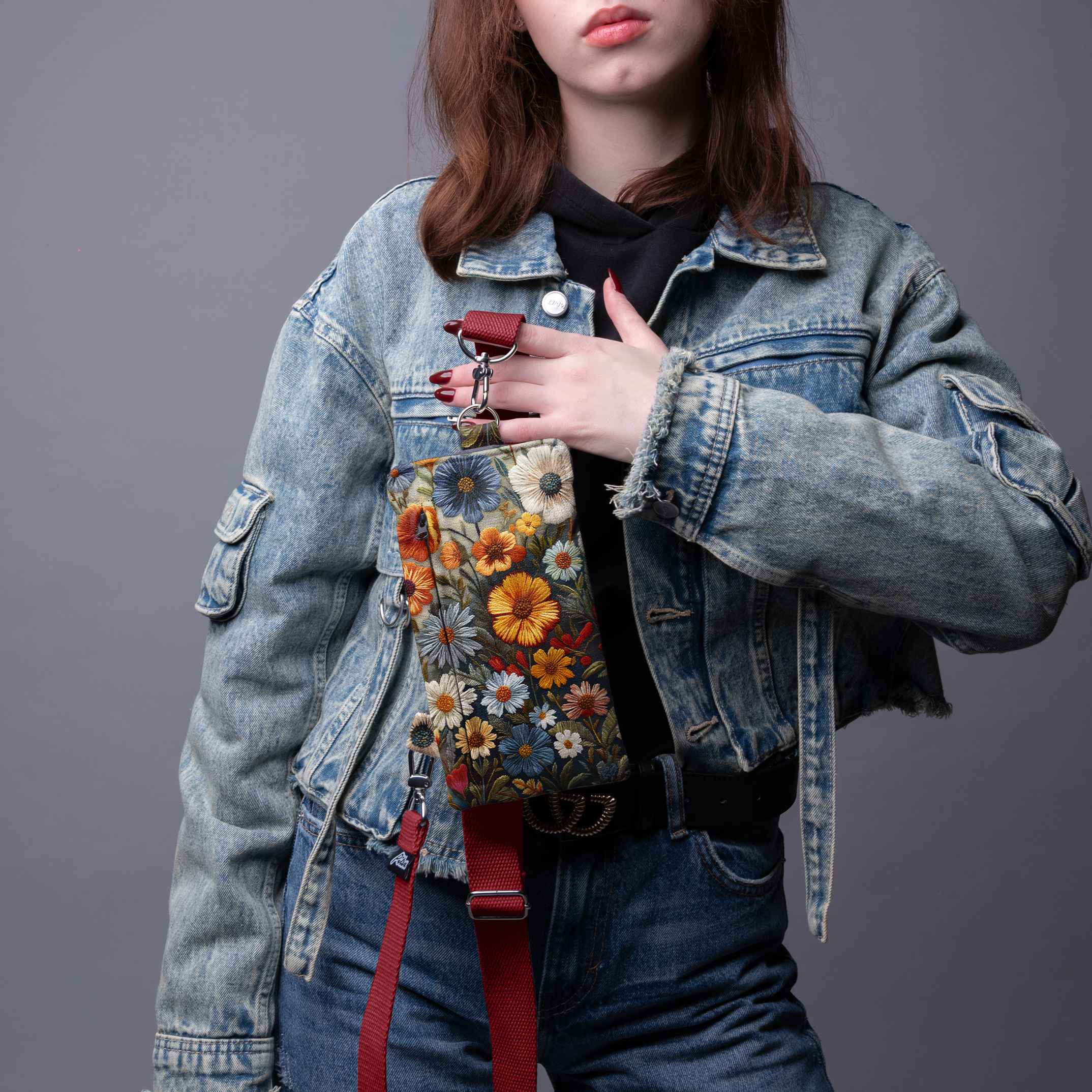 Penkta kišenė Imagine „Siūlų puokštė