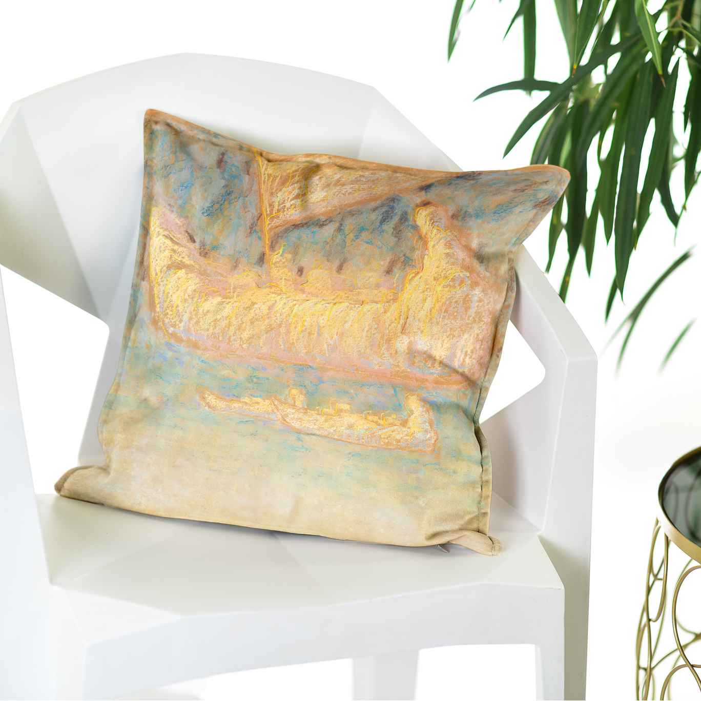 Dekoratyvinė pagalvėlė M. K. Čiurlionis „Mintys