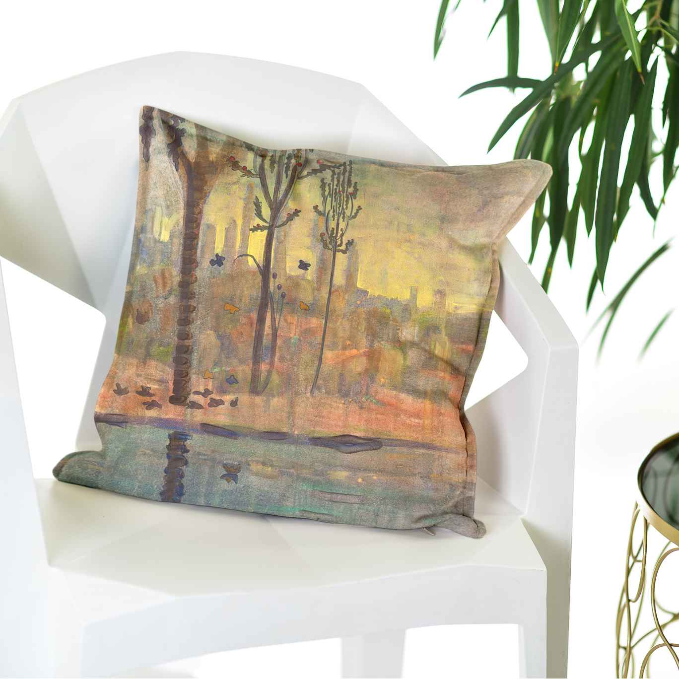 Dekoratyvinė pagalvėlė M. K. Čiurlionis „Etiudas