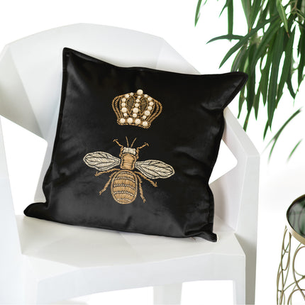Dekoratyvinė pagalvėlė „Auksinė bitė