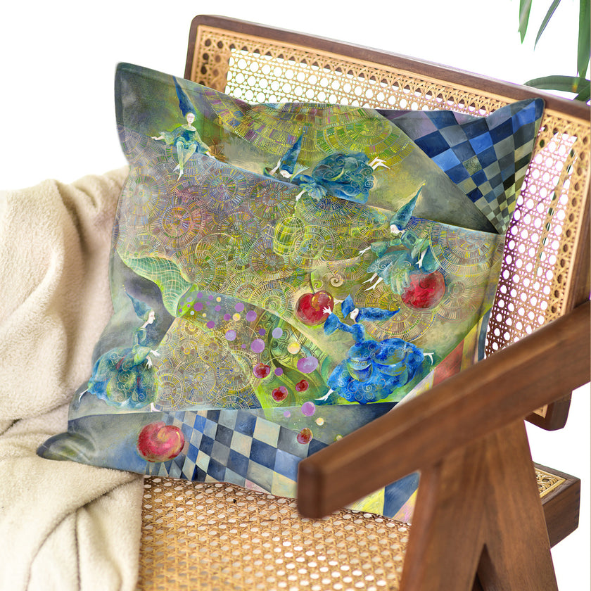 Dekoratyvinė pagalvėlė Aušra Čapskytė Vyšnių uogienės diena, priekis, Lietuvos menininkų kolekcija,stilingi namų interjero detalės aksesuarai