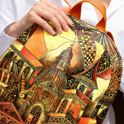 Stilingos kuprinės moterims Aušra Čapskytė Lilės miestas, detalė, Lietuvos menininkų kolekcija, moteriški mados aksesuarai