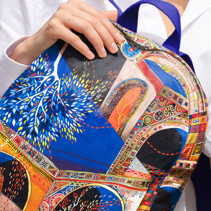 Stilingos kuprinės moterims Aušra Čapskytė Oranžinis miestas, detalė, Lietuvos menininkų kolekcija, moteriški mados aksesuarai