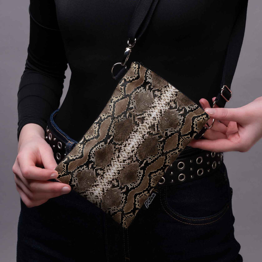 Telefono rankinė Classy „Anakonda