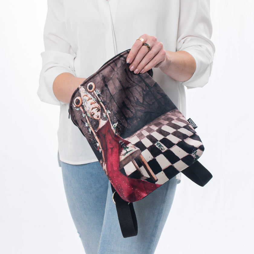 Kuprinė No. 1 Theresa Van Cherry „Nr.4