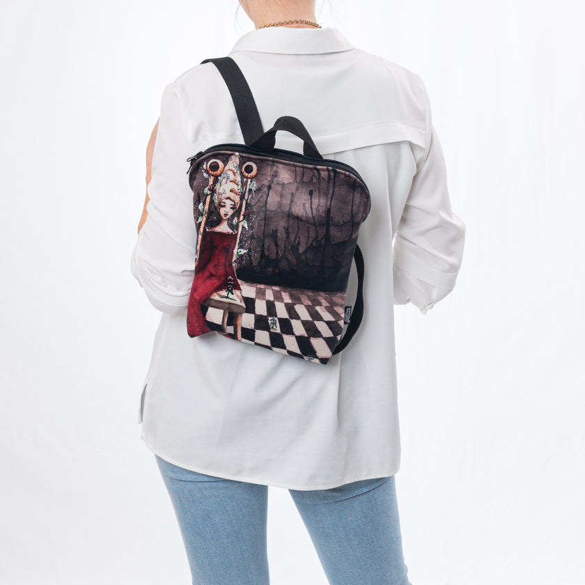 Kuprinė No. 1 Theresa Van Cherry „Nr.4