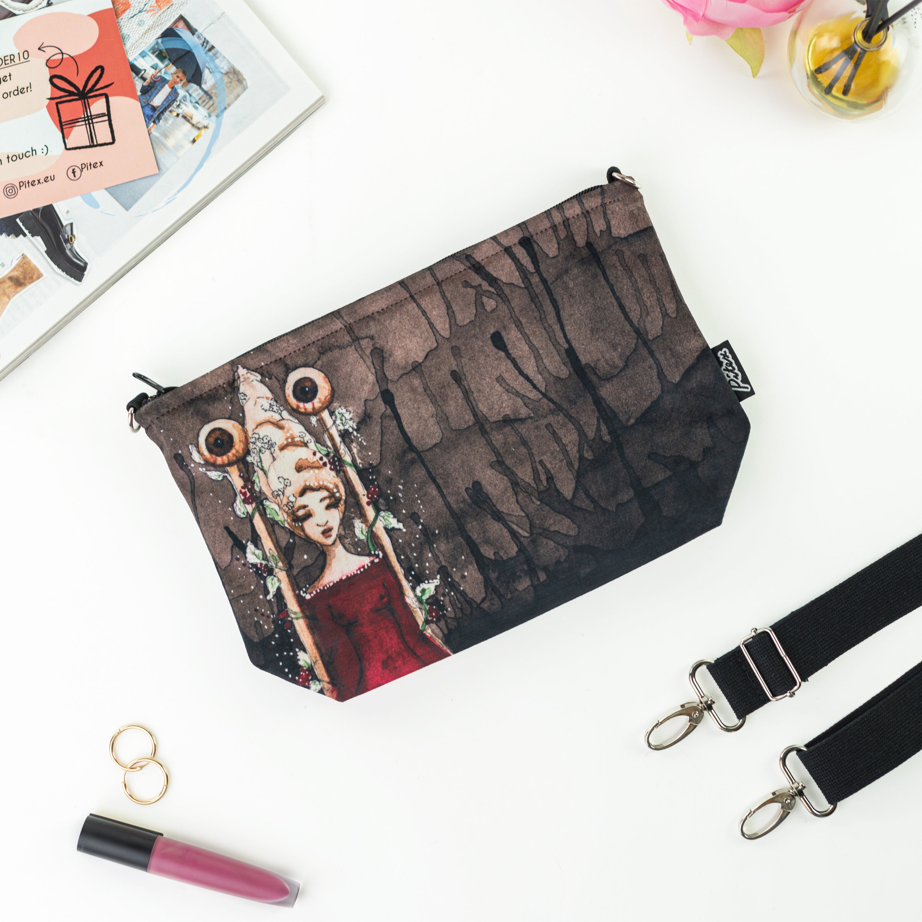 Kosmetinė Theresa Van Cherry „Nr.4