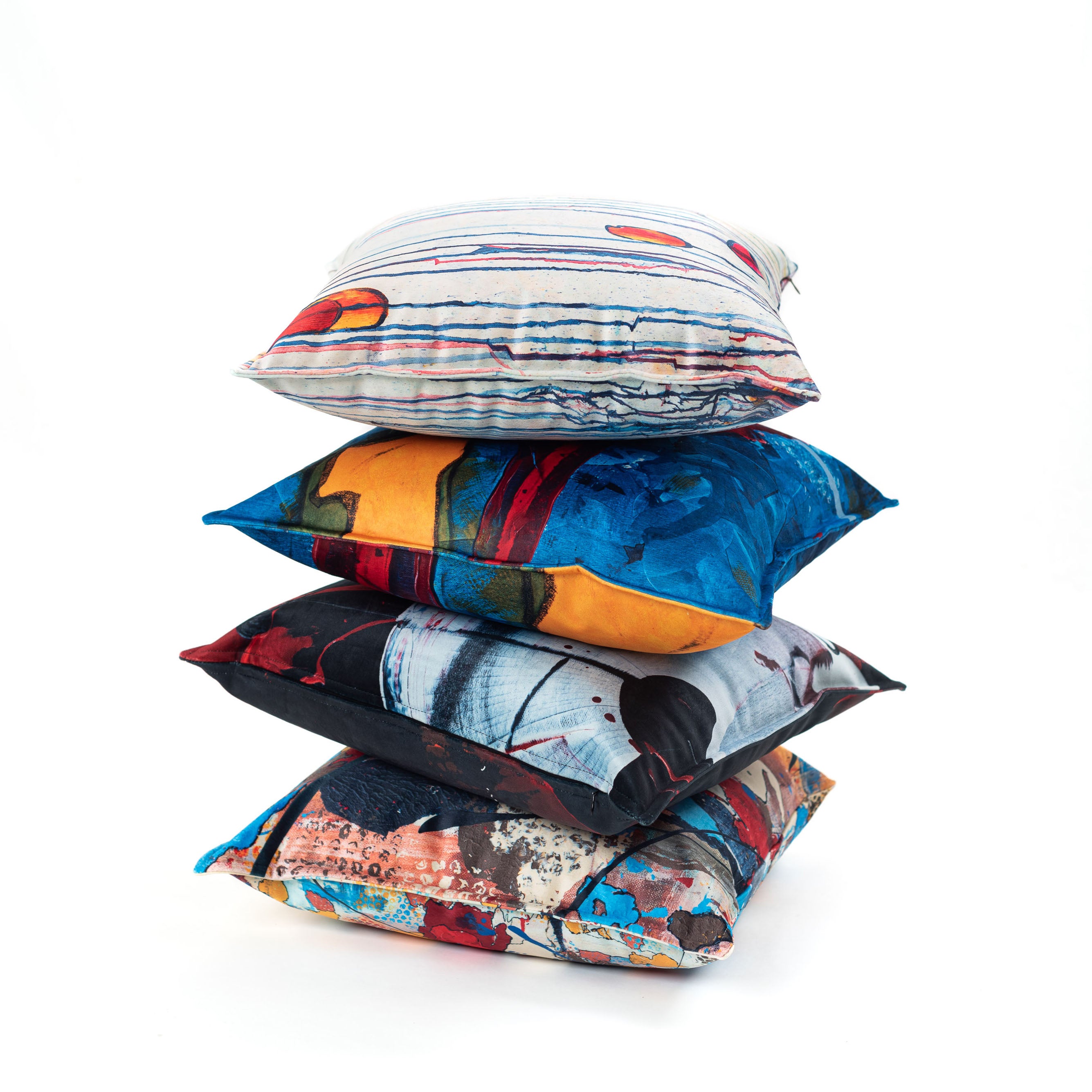 Dekoratyvinė pagalvėlė NeriusART „A Surprise