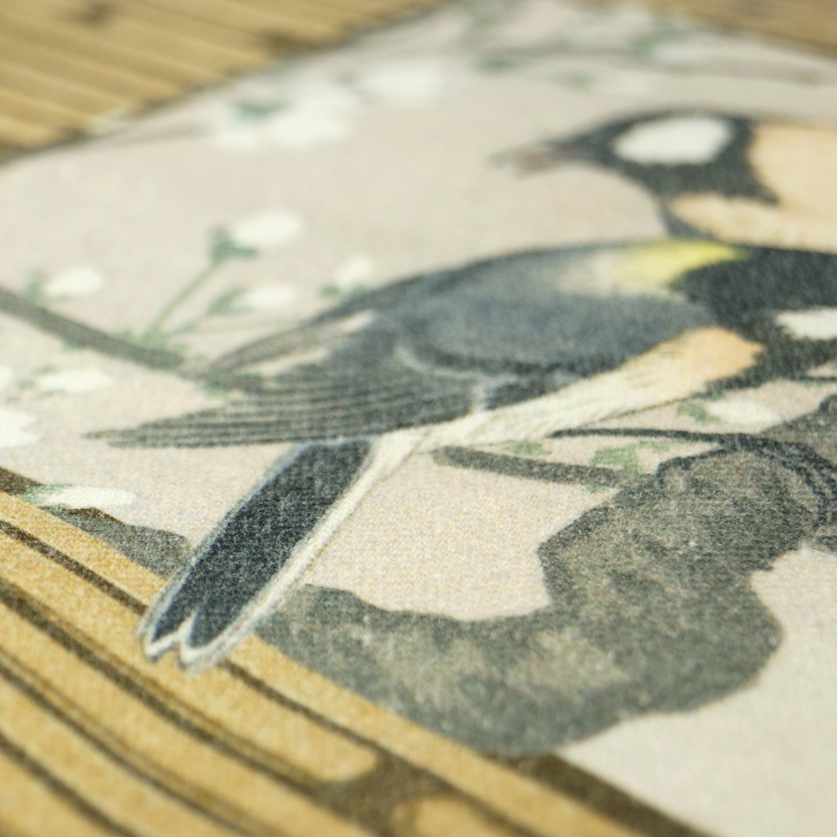 Lietuviškos kuprinės moterims Ohara Koson Zylės Ant Vyšnios Šakelės, Japoniškos prekės, moteriški mados aksesuarai, detalė