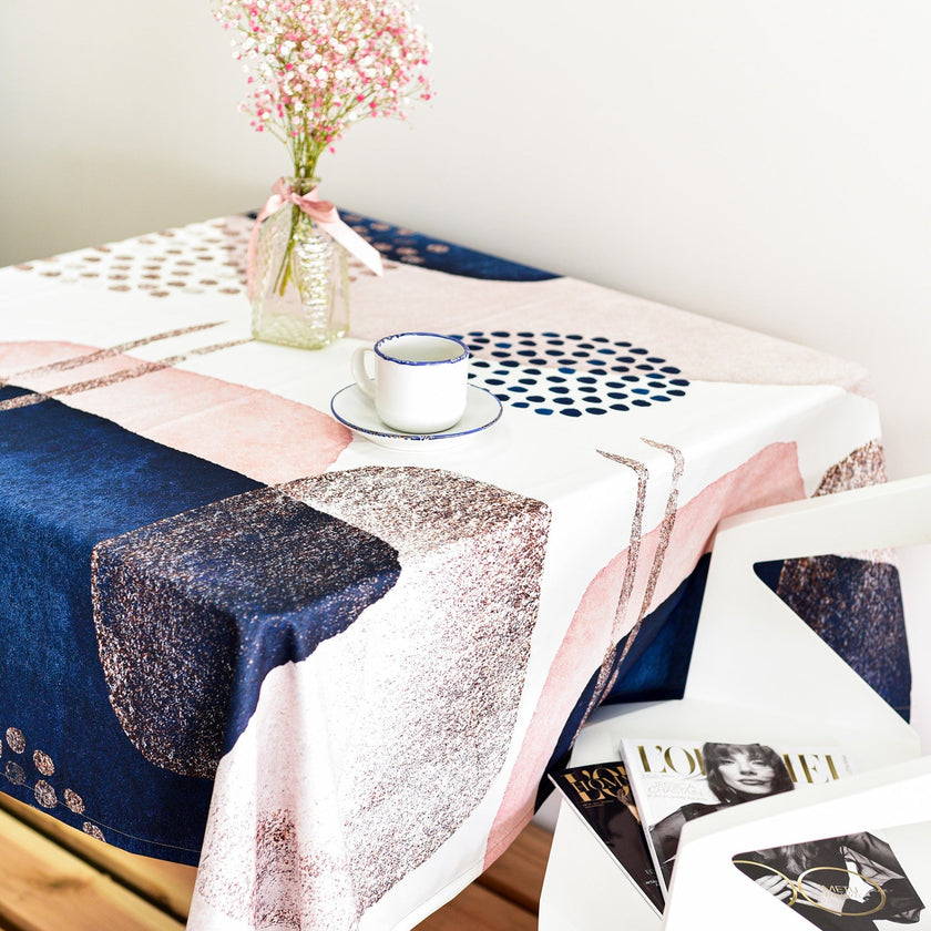 Staltiesė iš perdirbto audinio „Boho