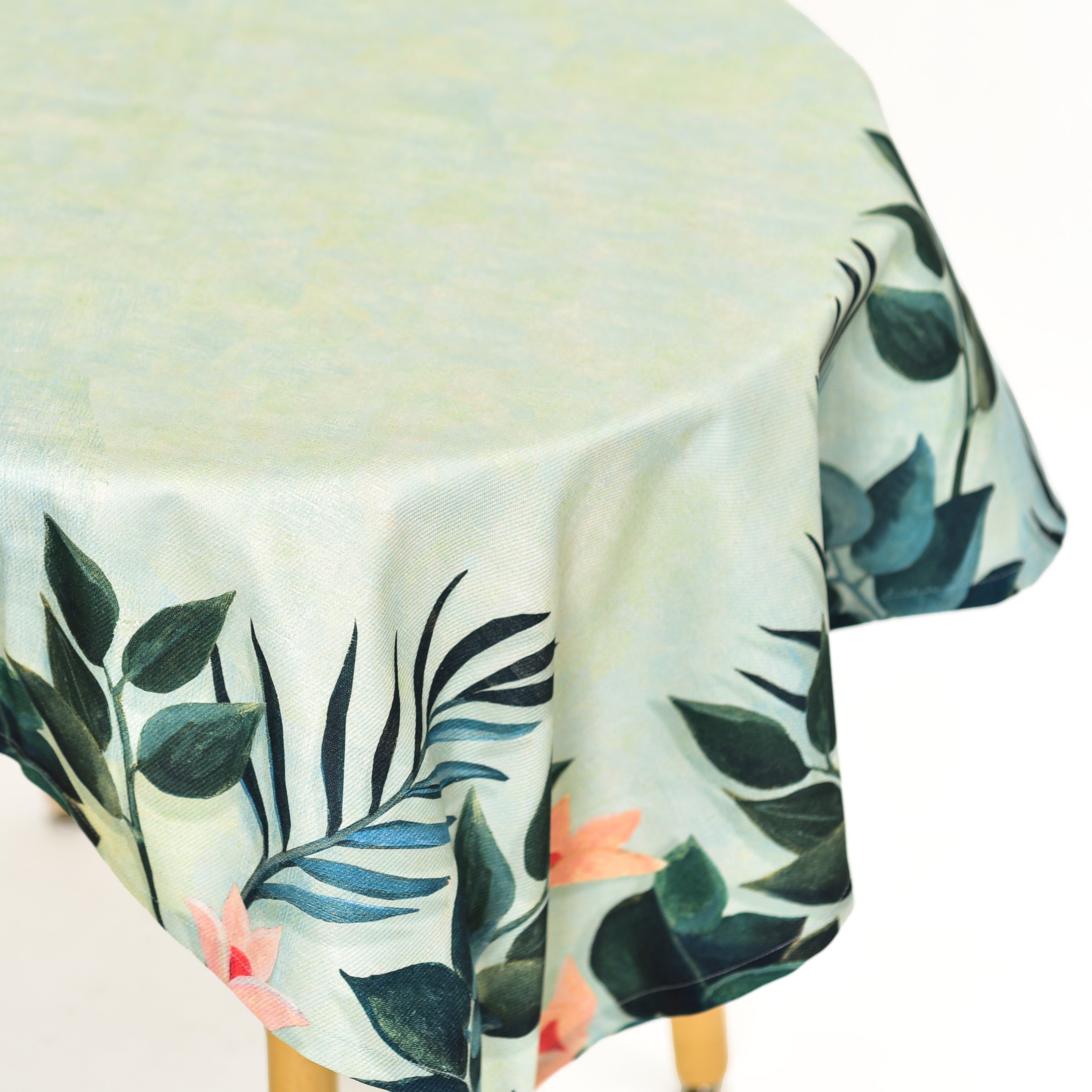 Staltiesė iš perdirbto audinio Henri Rousseau „The Equatorial Jungle