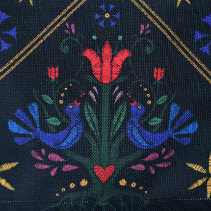 Staltiesė iš perdirbto audinio „Etno #1