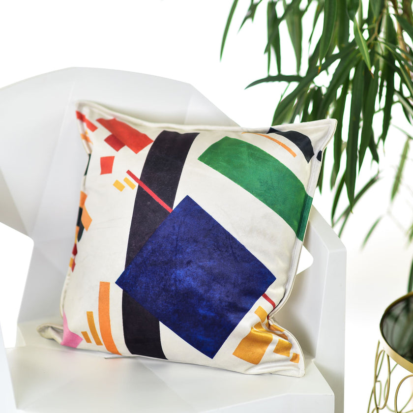 Dekoratyvinė pagalvėlė Kazimir Malevich „Suprematist Composition