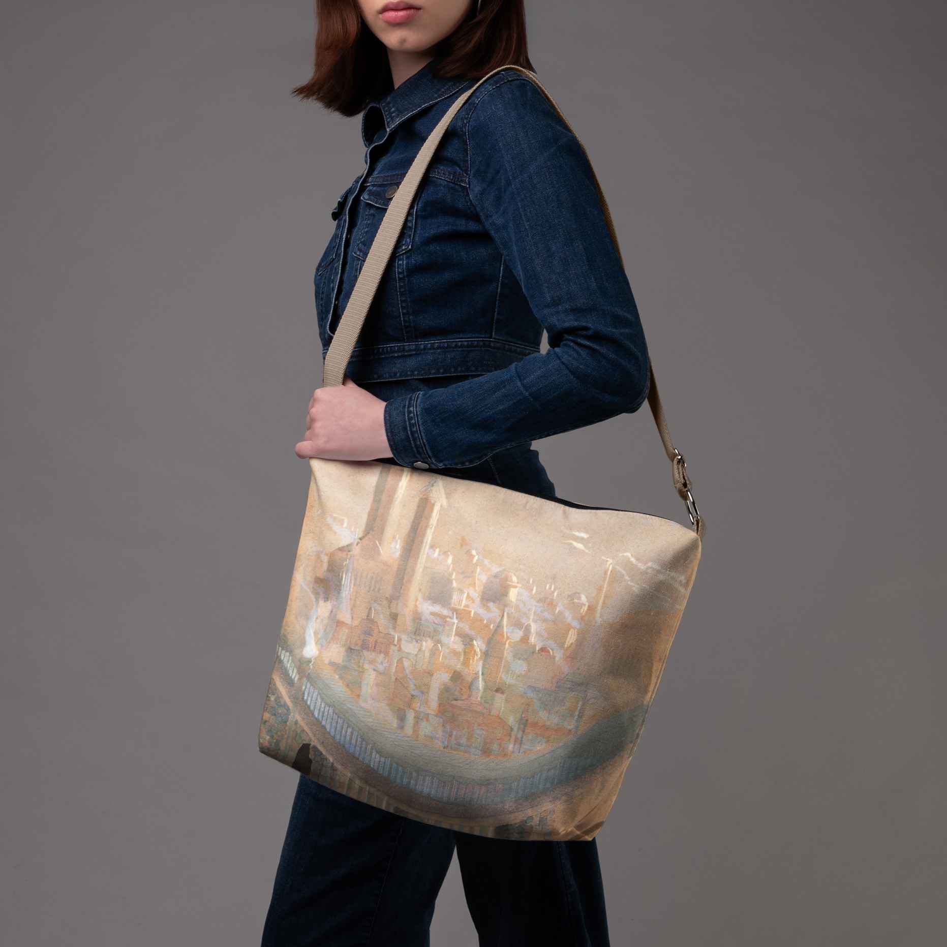 <tc>Bucket bag M. K. Čiurlionis "Fairytale of Kings"</tc>