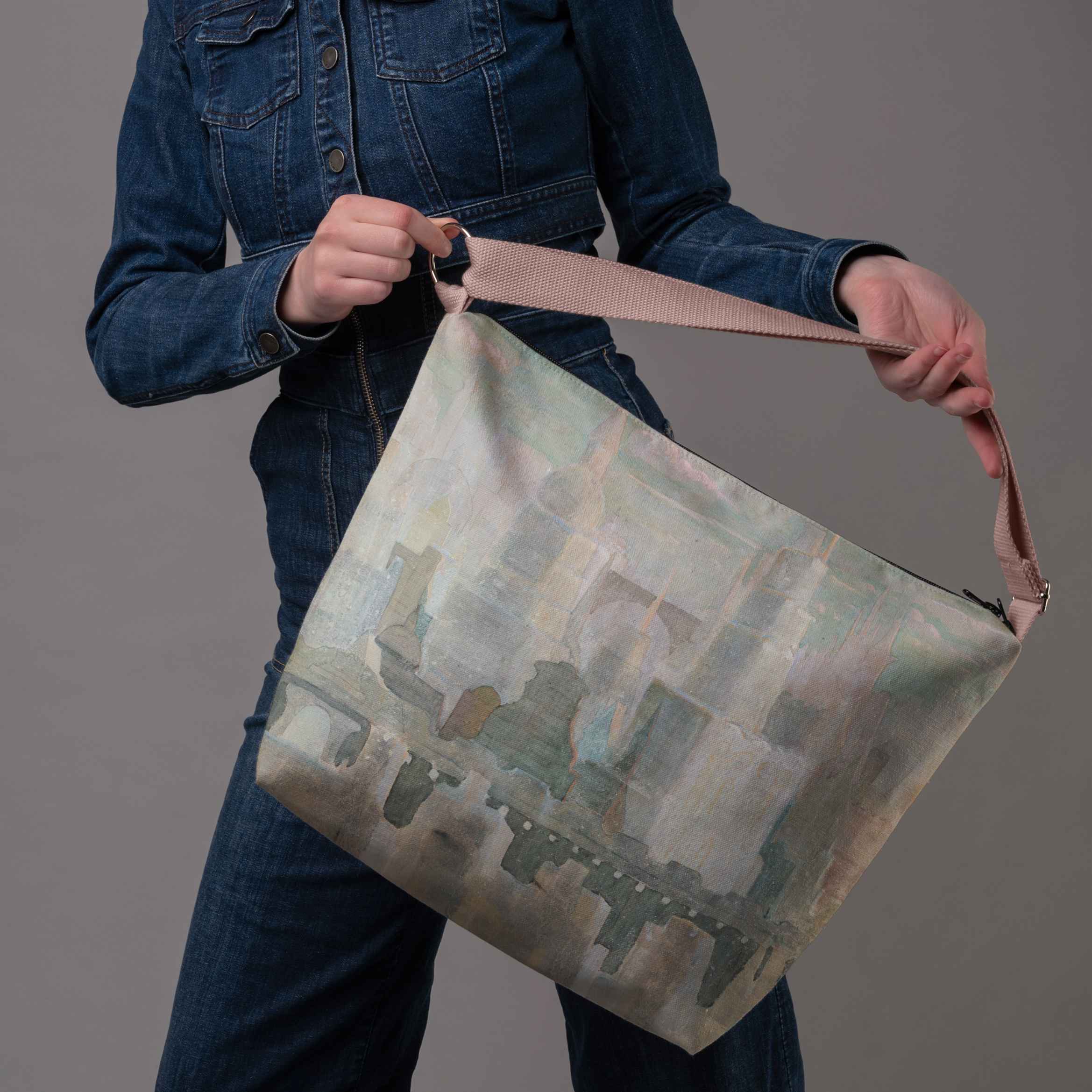 <tc>Bucket bag M. K. Čiurlionis "Fairytale of Kings"</tc>