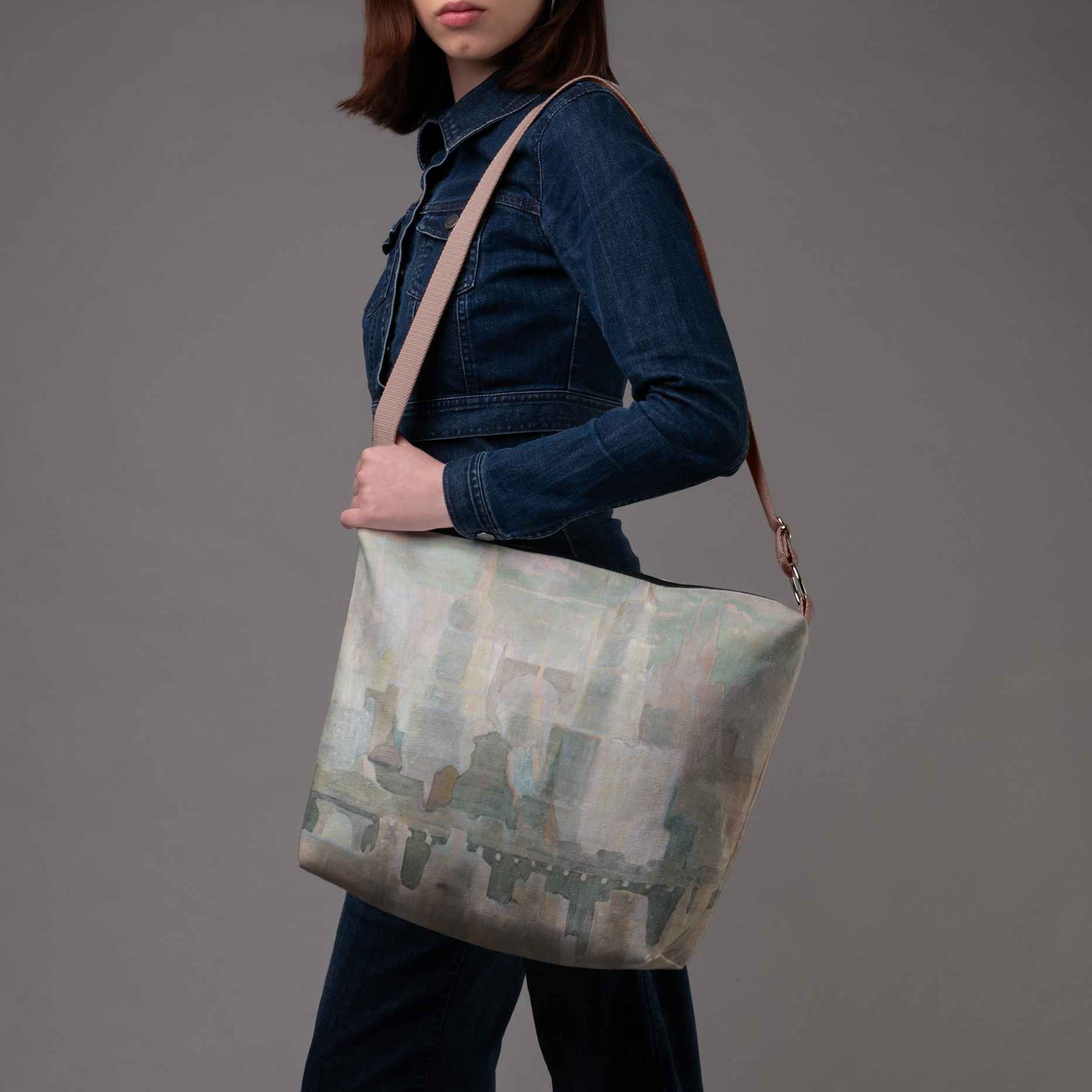 <tc>Bucket bag M. K. Čiurlionis "Fairytale of Kings"</tc>