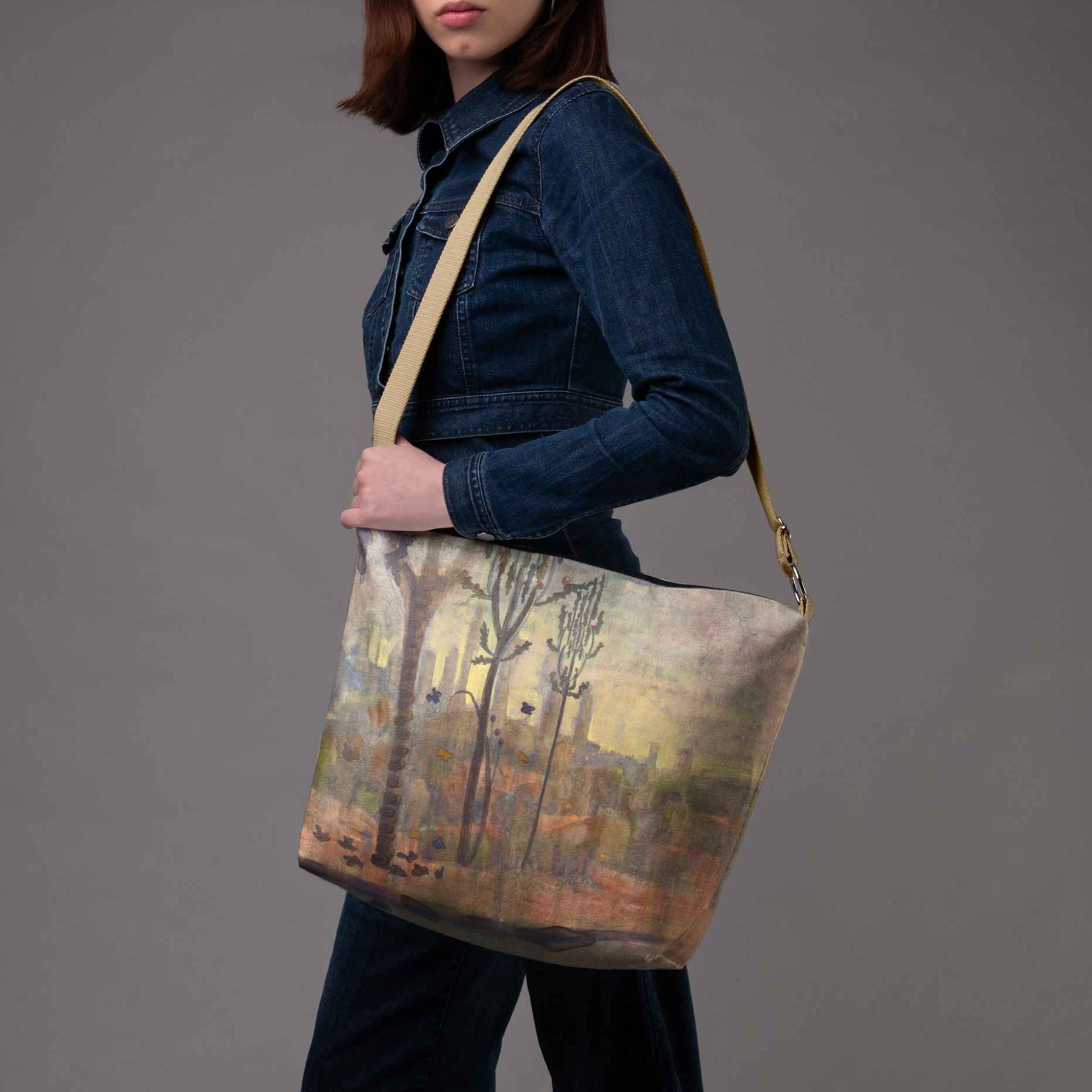 <tc>Bucket bag M. K. Čiurlionis "Fairytale of Kings"</tc>