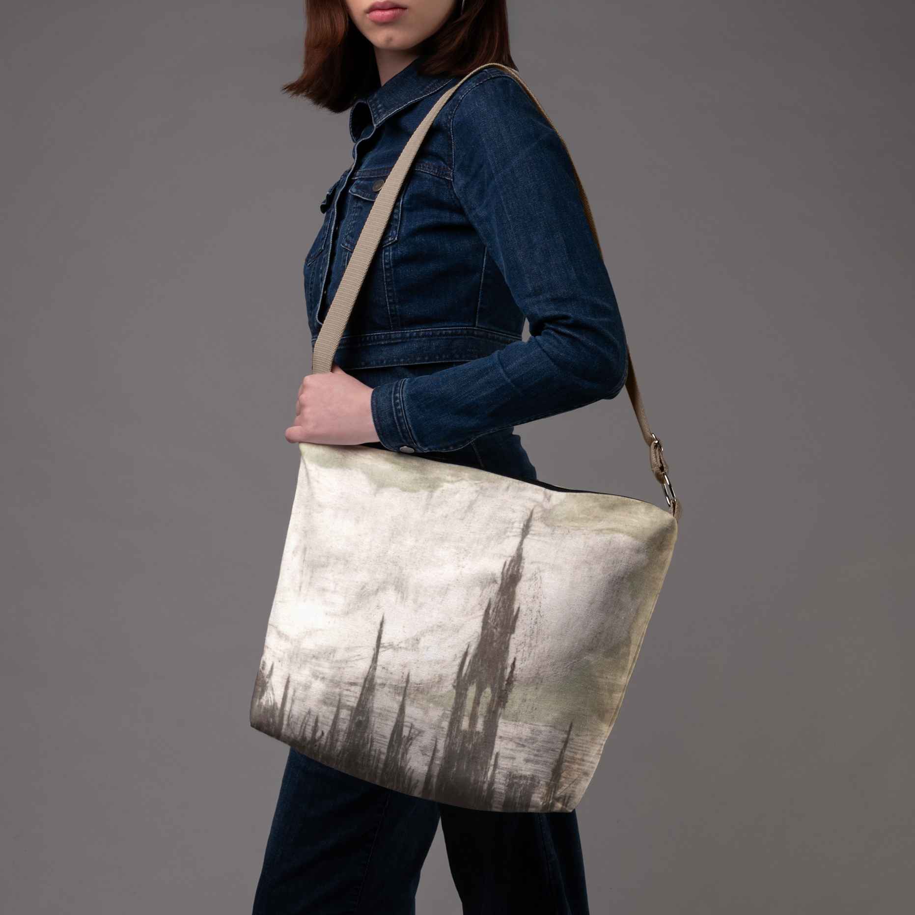 <tc>Bucket bag M. K. Čiurlionis "Fairytale of Kings"</tc>