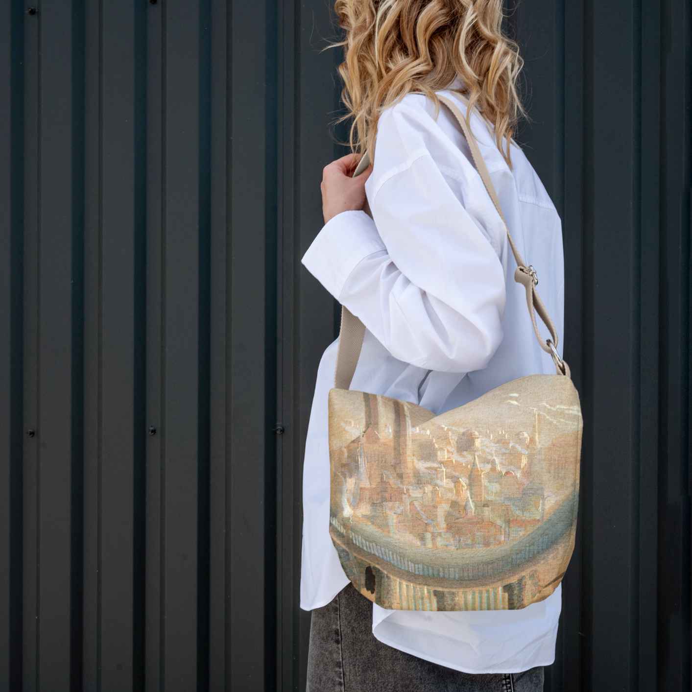 <tc>Bucket bag M. K. Čiurlionis "Fairytale of Kings"</tc>