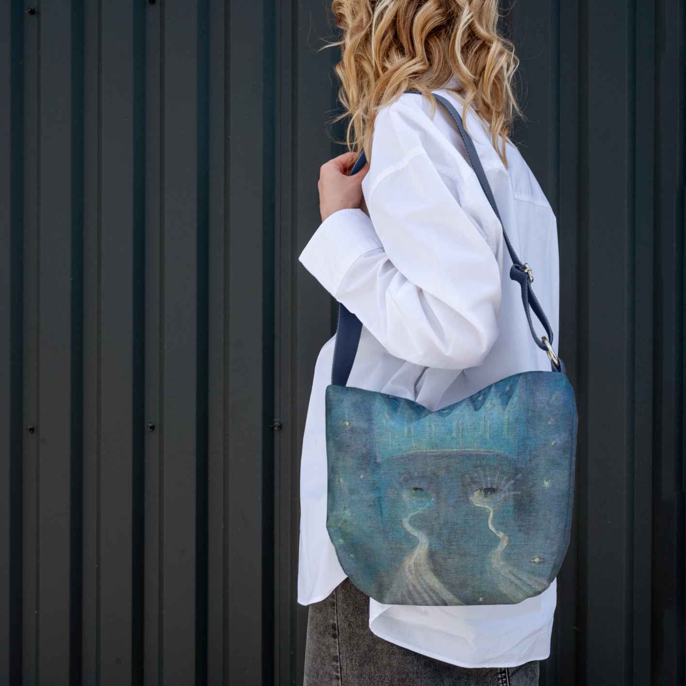 <tc>Bucket bag M. K. Čiurlionis "Fairytale of Kings"</tc>