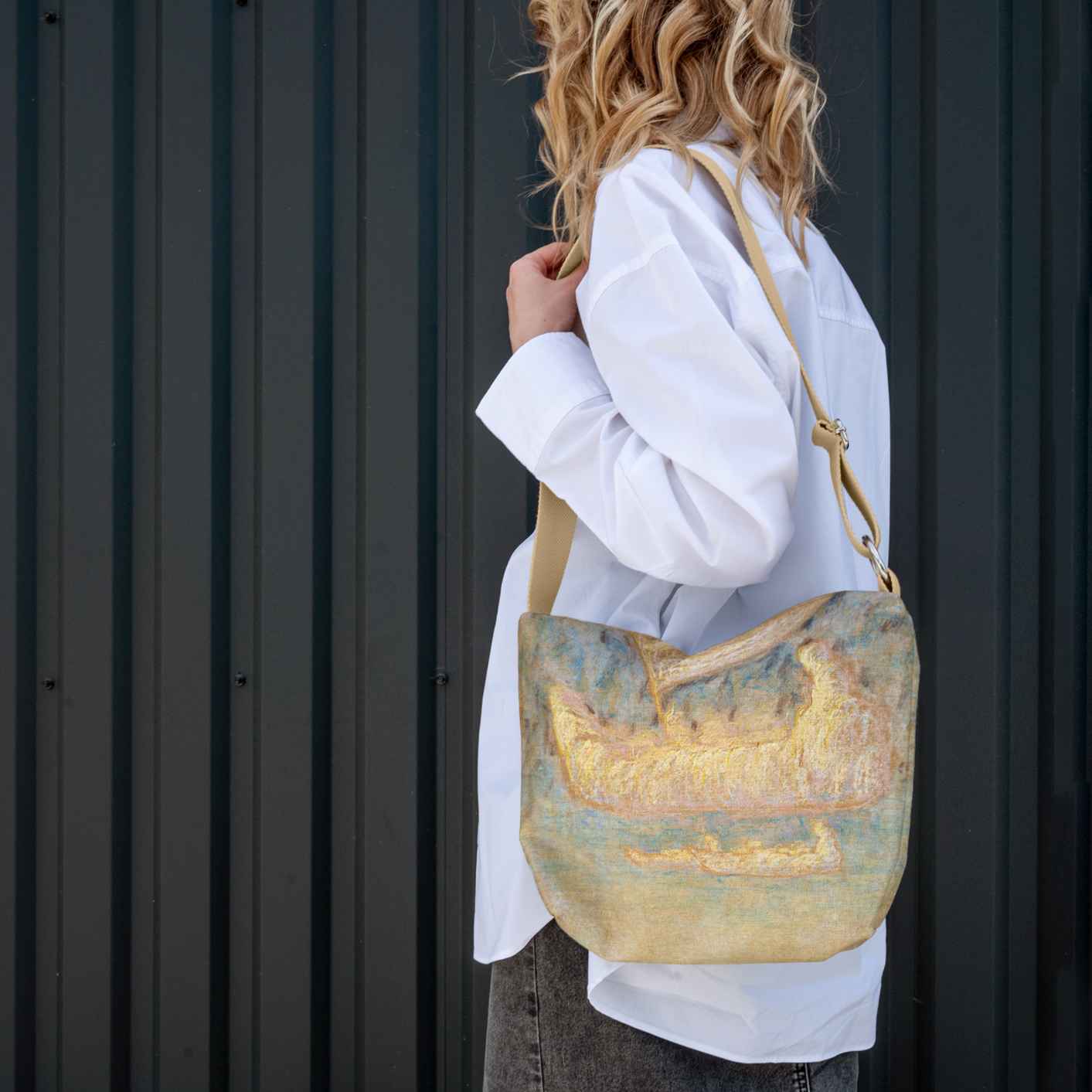 <tc>Bucket bag M. K. Čiurlionis "Fairytale of Kings"</tc>