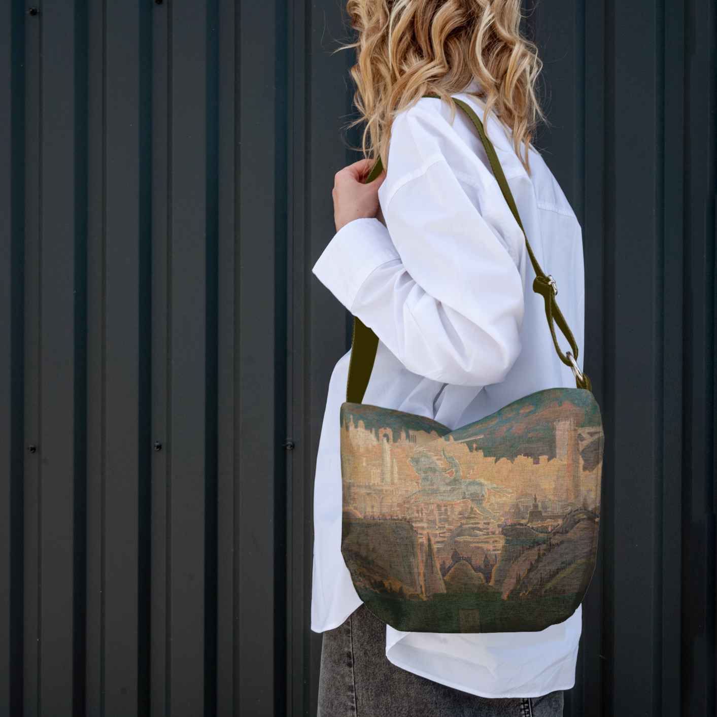 <tc>Bucket bag M. K. Čiurlionis "Fairytale of Kings"</tc>