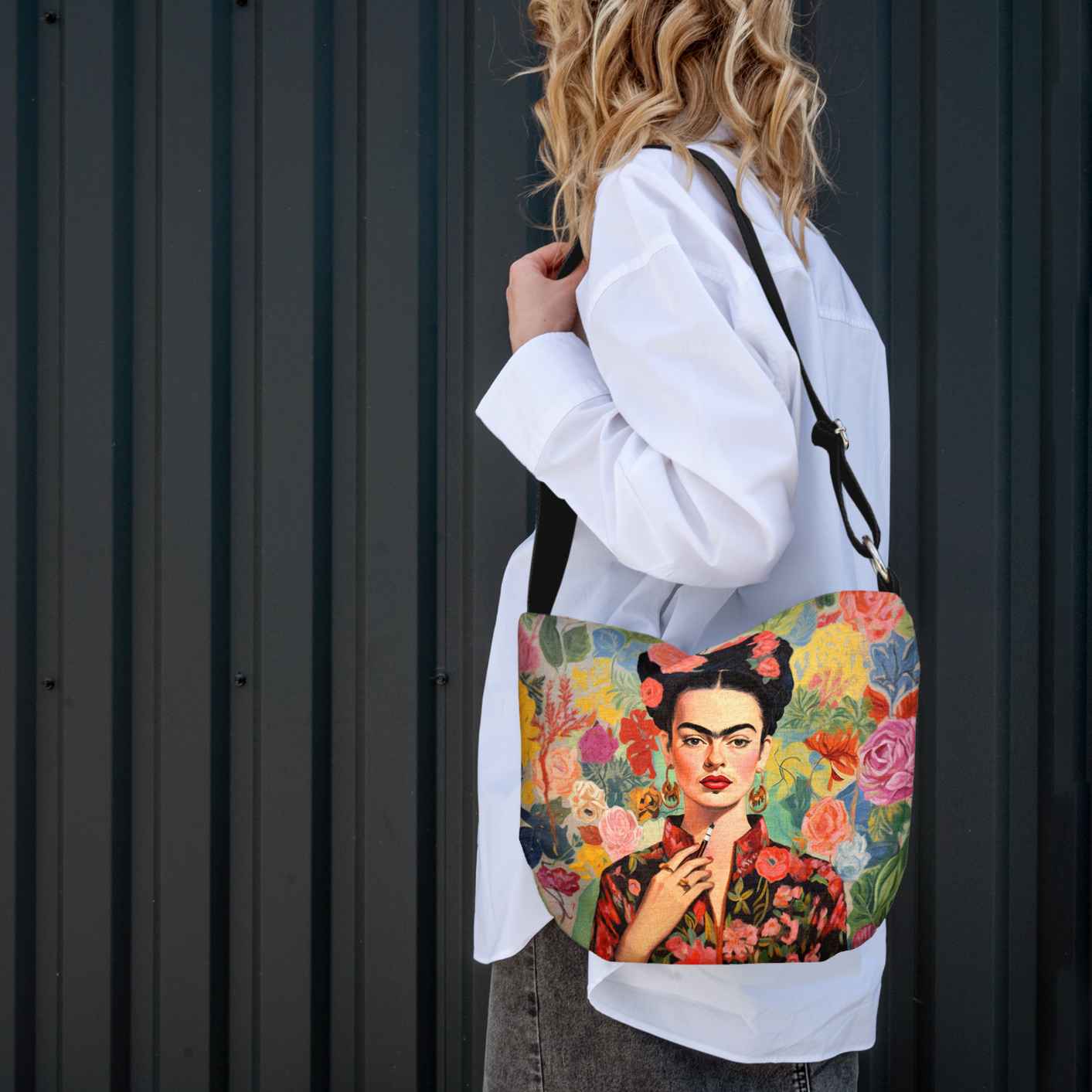 <tc>Bucket bag Imagine "Frida in Flowers"</tc>