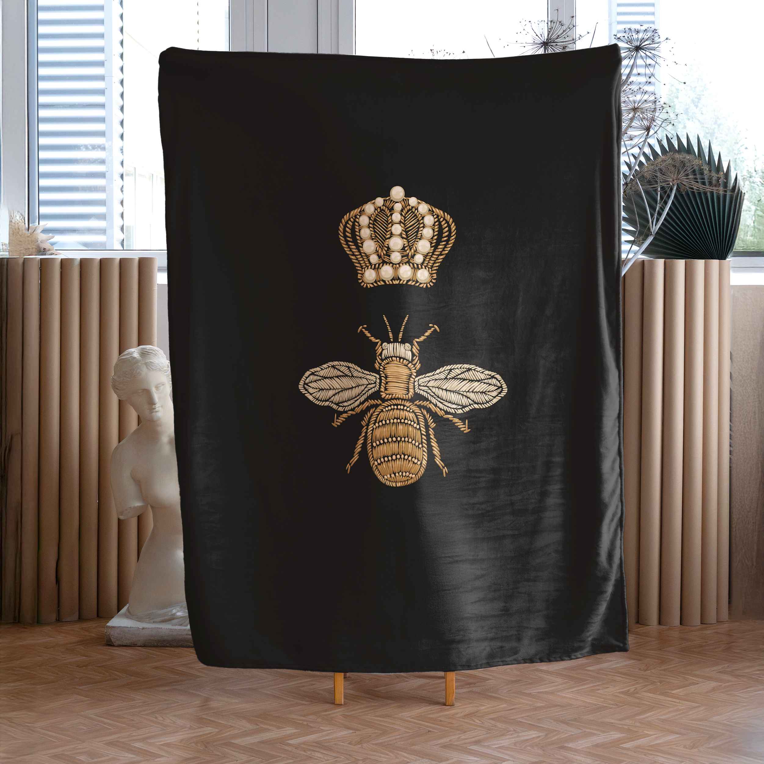 Pledas „Auksinė bitė