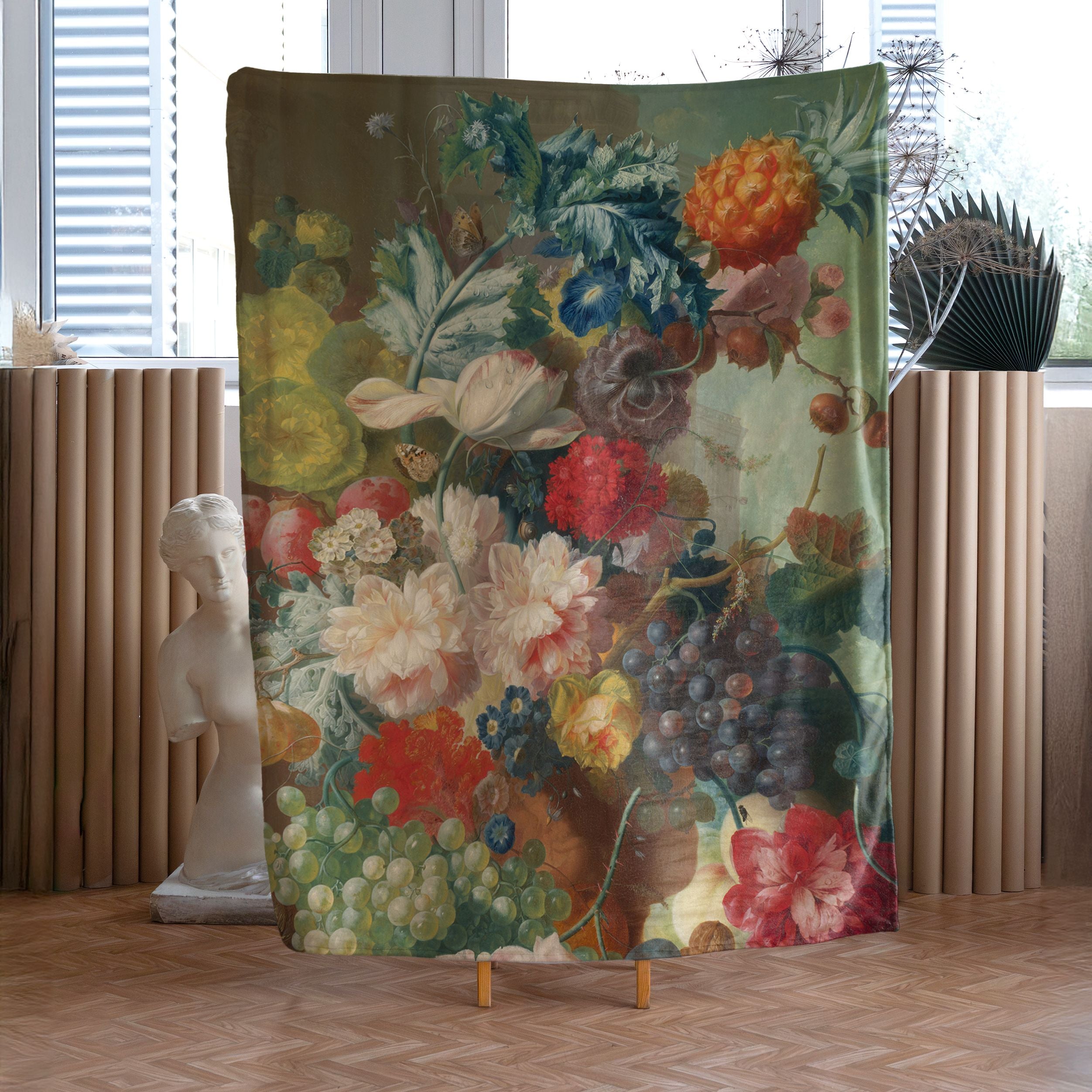 <tc>Blanket Jan van Os „Fruit and Flowers in a Terracotta Vase"</tc>