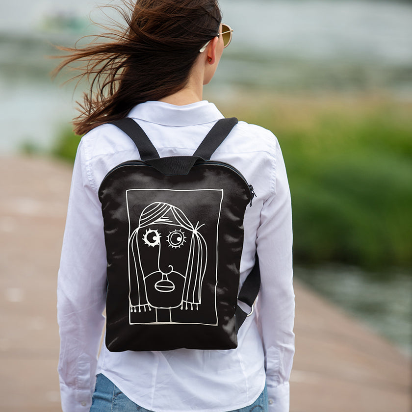 Kuprinė No. 1 Inesa Dūdėnaitė „Hipis