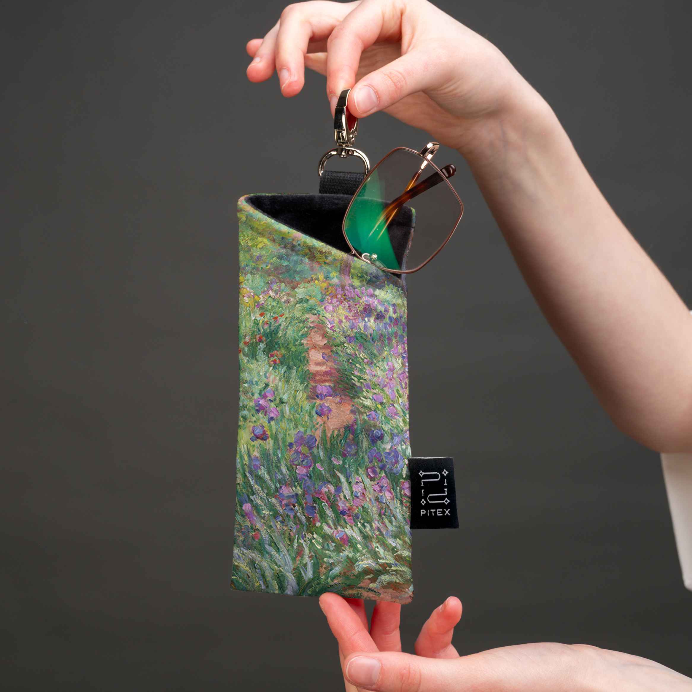 Glasses case Claude Monet "The Artist's Garden at Giverny"