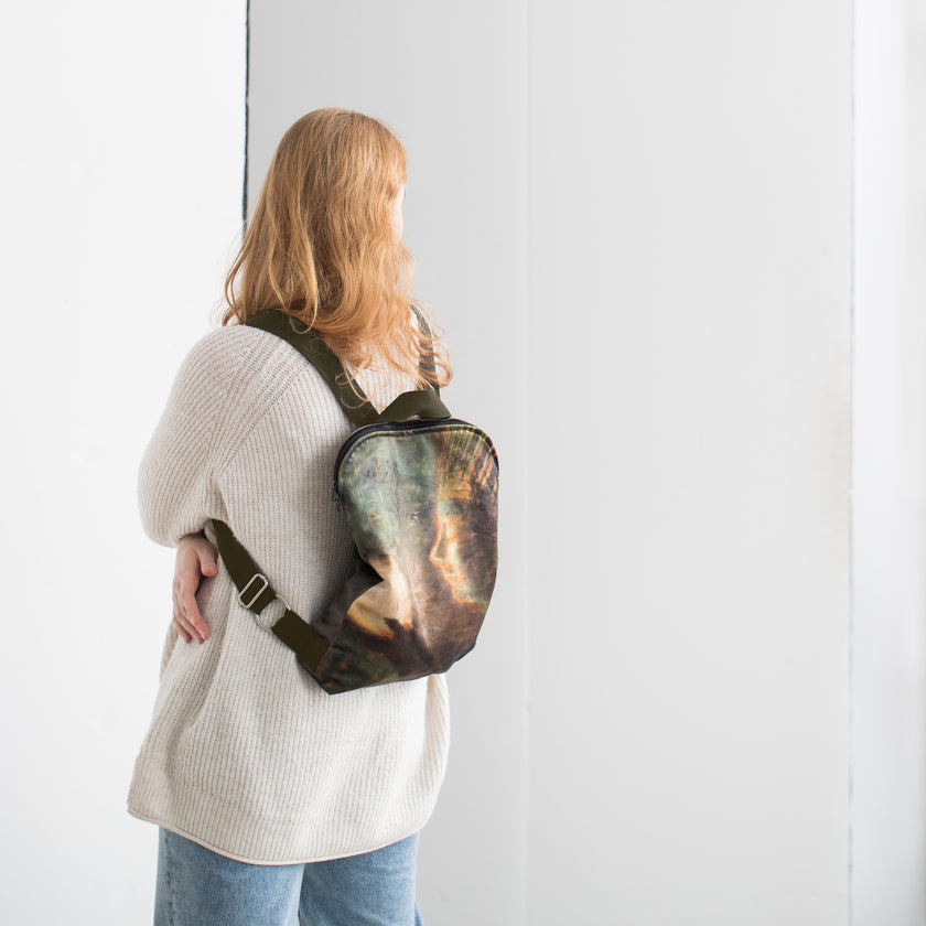 Kuprinė No. 1 M. K. Čiurlionis „Bičiūlystė