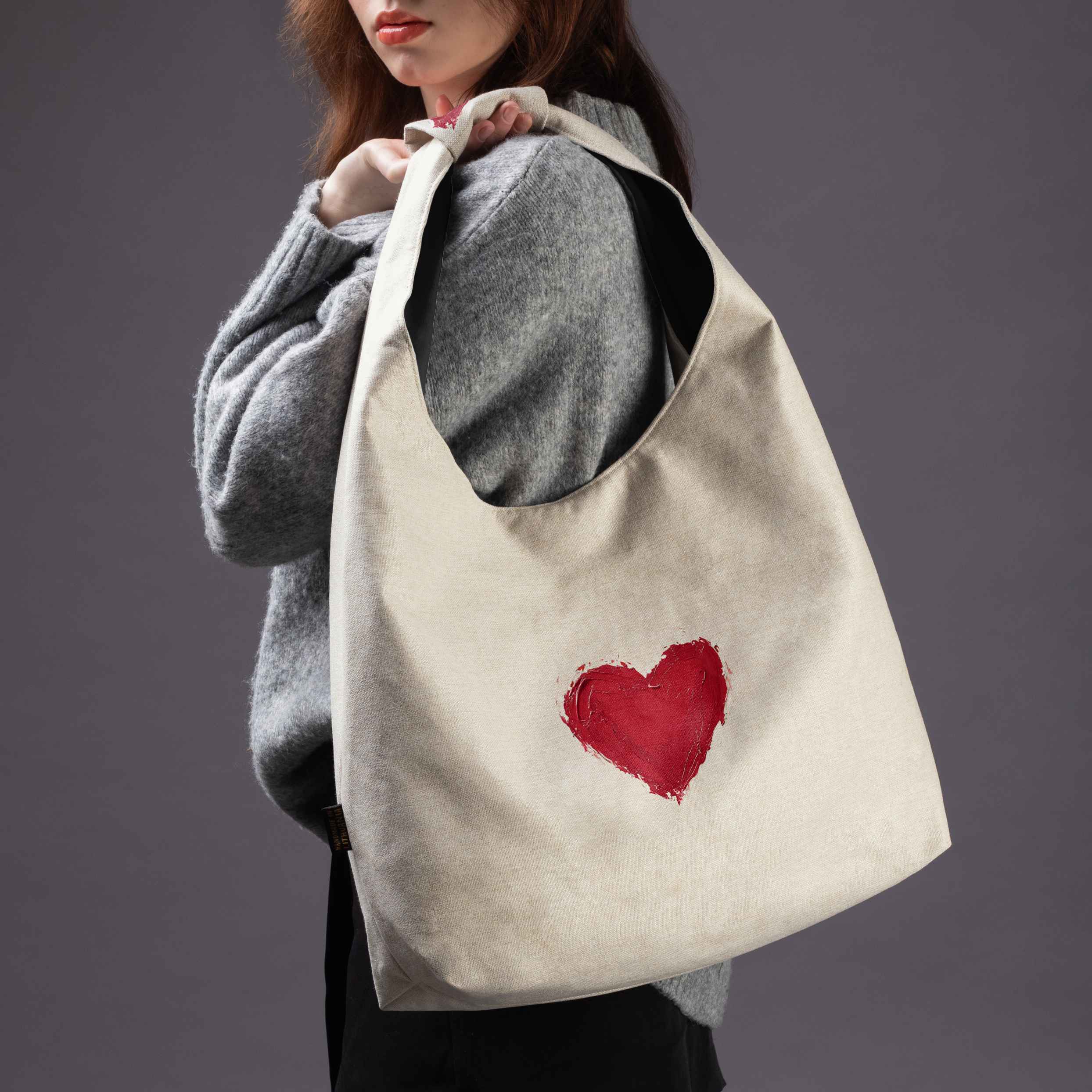 <tc>May bag Premium Imagine "The Kiss"</tc>