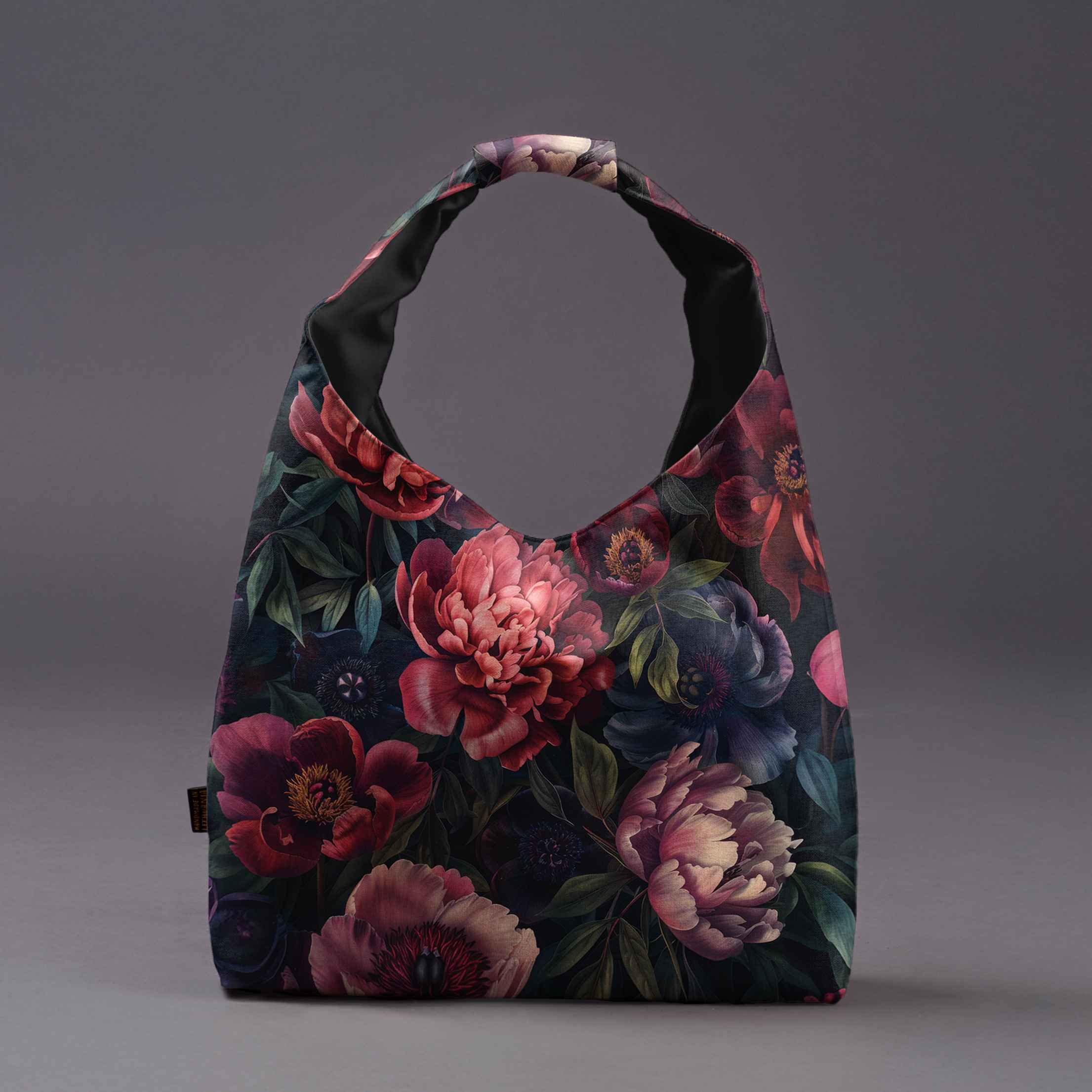 <tc>May bag Premium Imagine "Night of Peonies"</tc>