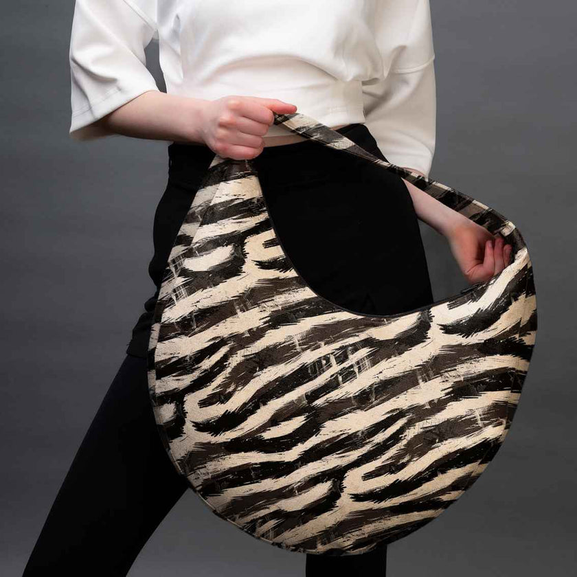 Menulio rankinė Classy „Zebras