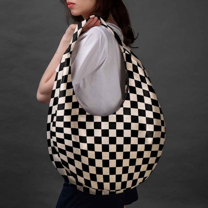 Menulio rankinė Classy „Checkerboard