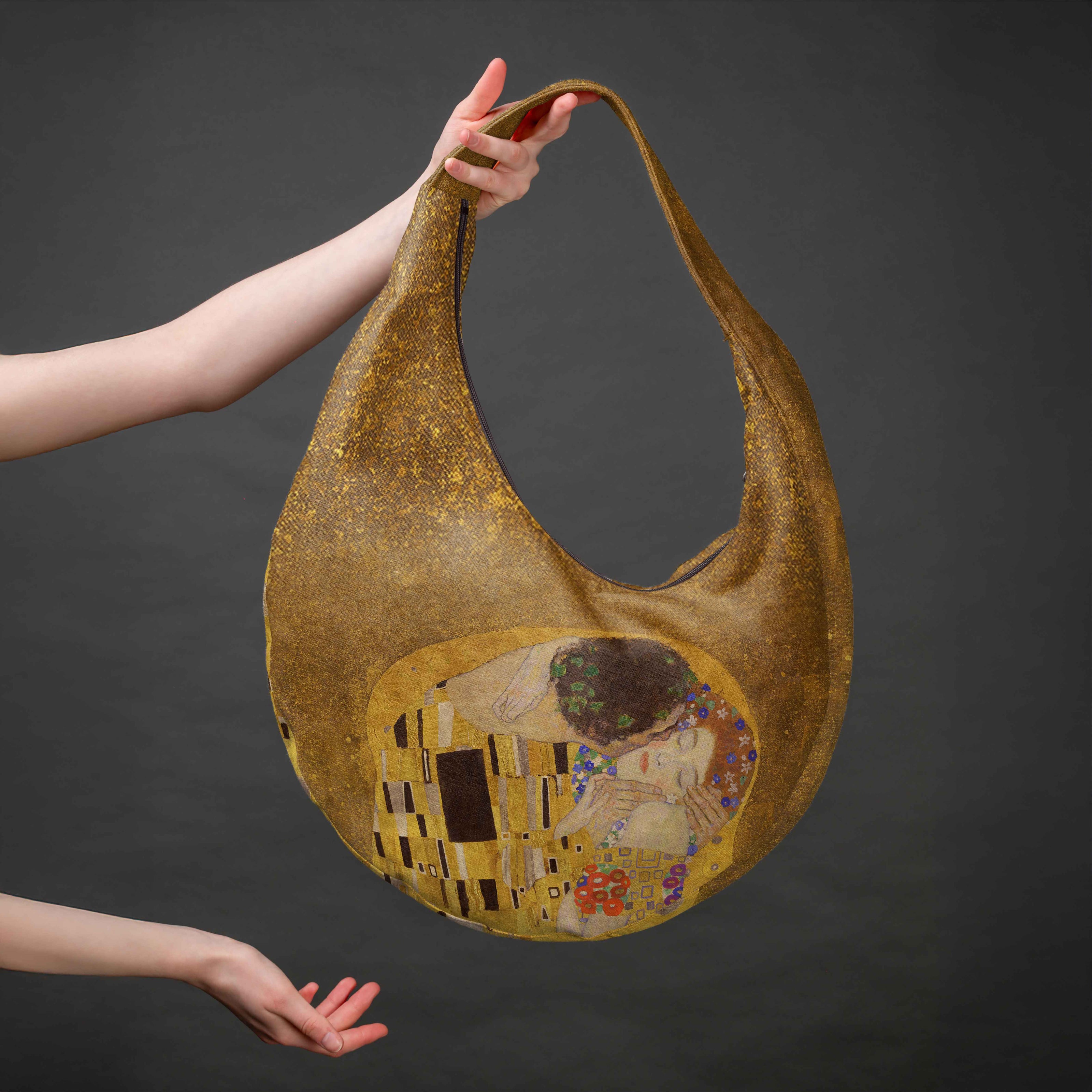 Menulio rankinė Gustav Klimt „The Kiss