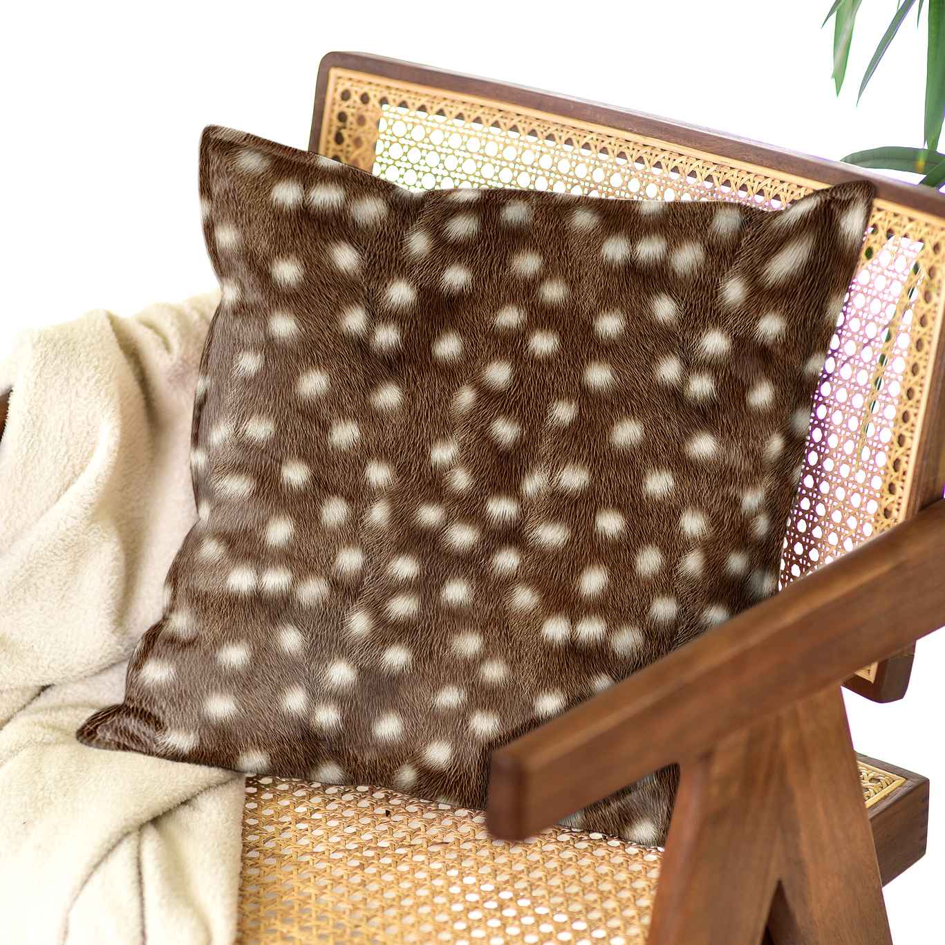 Dekoratyvinė pagalvėlė Classy „Elnio raštas