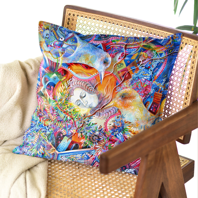 Dekoratyvinė pagalvėlė Aušra Čapskytė Šviesa iš praeities, priekis, Lietuvos menininkų kolekcija,stilingi namų interjero detalės aksesuarai