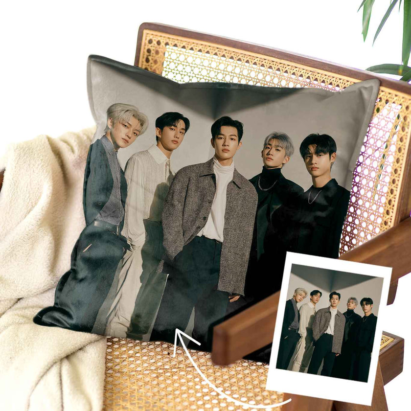 Dekoratyvinė pagalvėlė su jūsų nuotrauka.