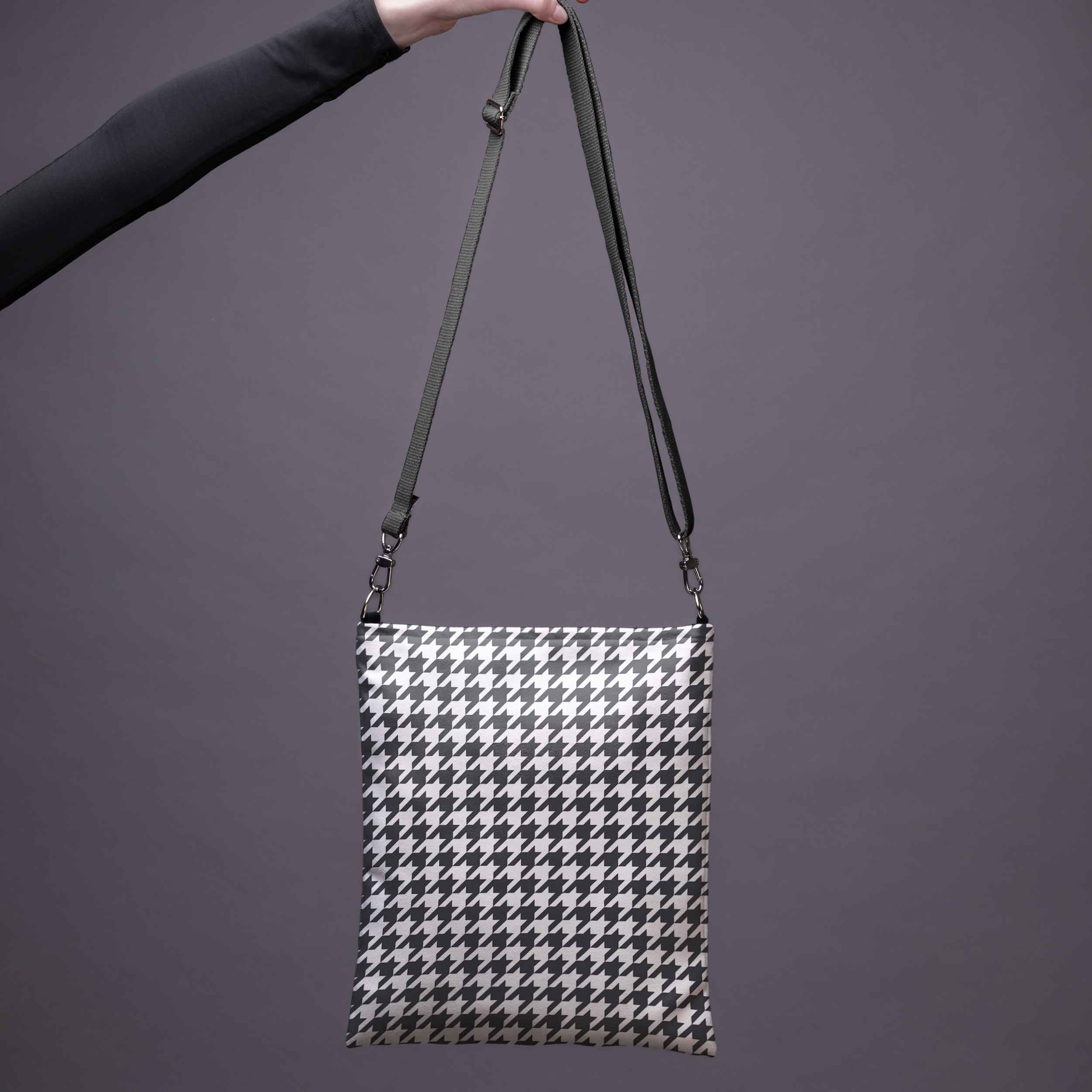 Classy Houndstooth Shoulder Bag