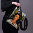 Rankinė per petį Frida Kahlo „Self-Portrait with Thorn Necklace and Hummingbird