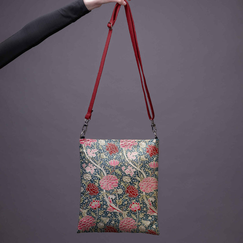 Rankinė per petį William Morris „Cray