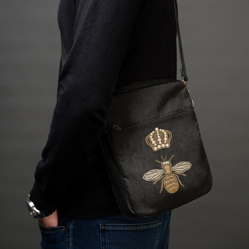 Vyriška rankinė per petį premium „Auksinė bitė“