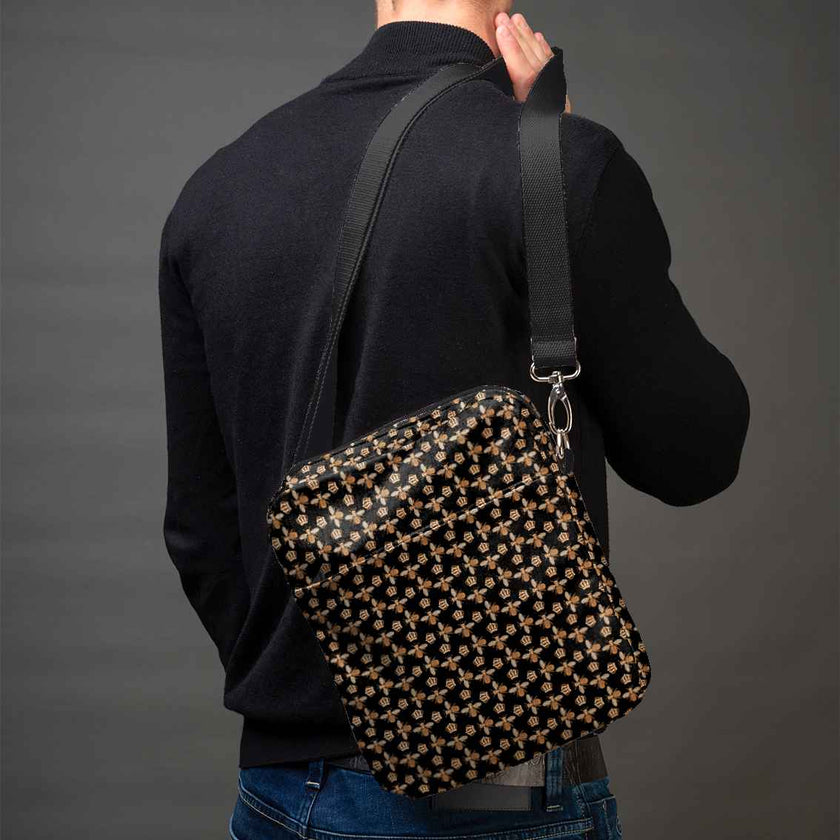 Vyriška rankinė per petį premium „Bitės“